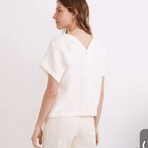 Madewell Lightspun Renwood Button-Back Top gauze blouse cream white